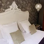 Manoir Saint Eloi Hotel
