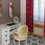 Hotel Manoir Saint Eloi 3*