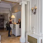 Hotel Manoir Saint Eloi 3*