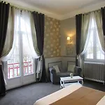 Manoir Saint Eloi Hotel 3*