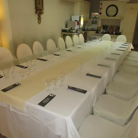 Manoir Saint Eloi 3* نويون