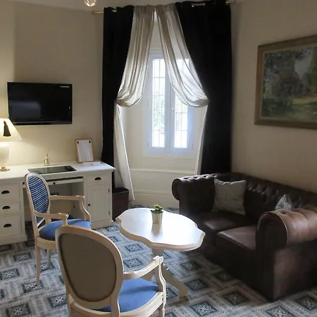 Manoir Saint Eloi 3*