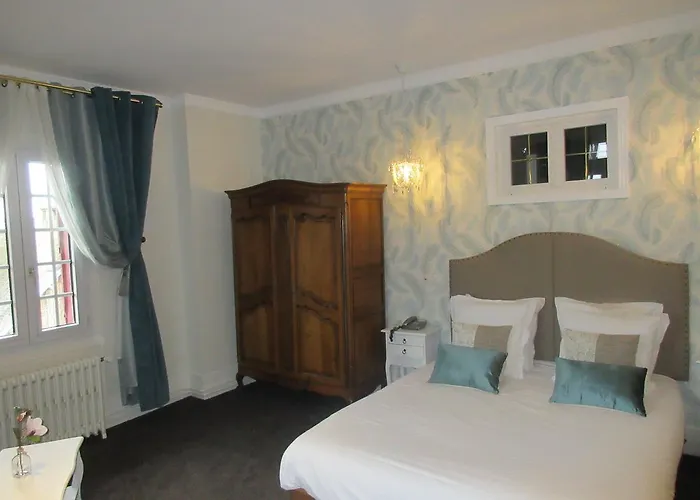 Hotel Manoir Saint Eloi 3*